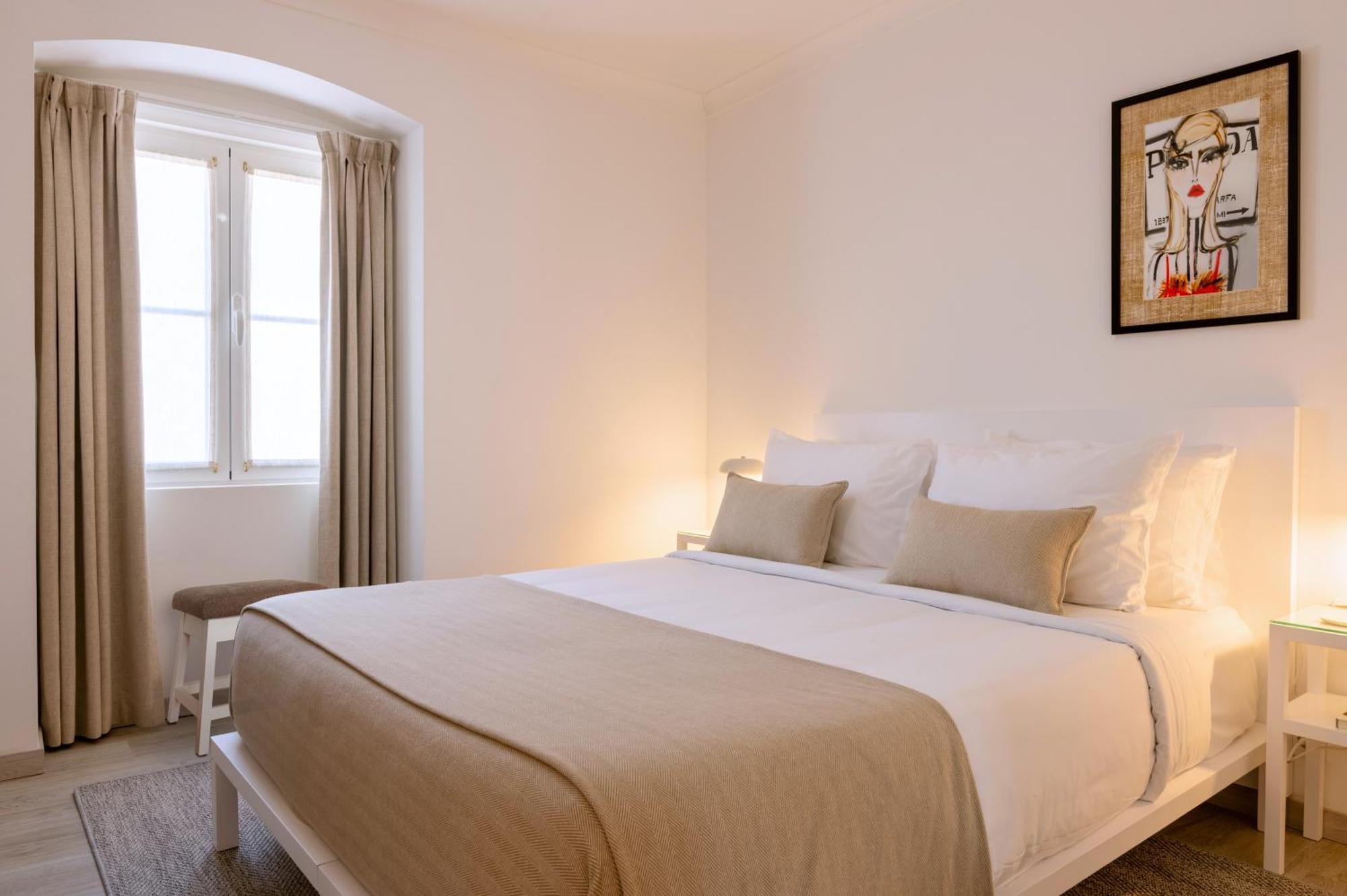 Azinheira Suites Townhouse - Alojamento Turistico (Adults Only) エルヴァス エクステリア 写真