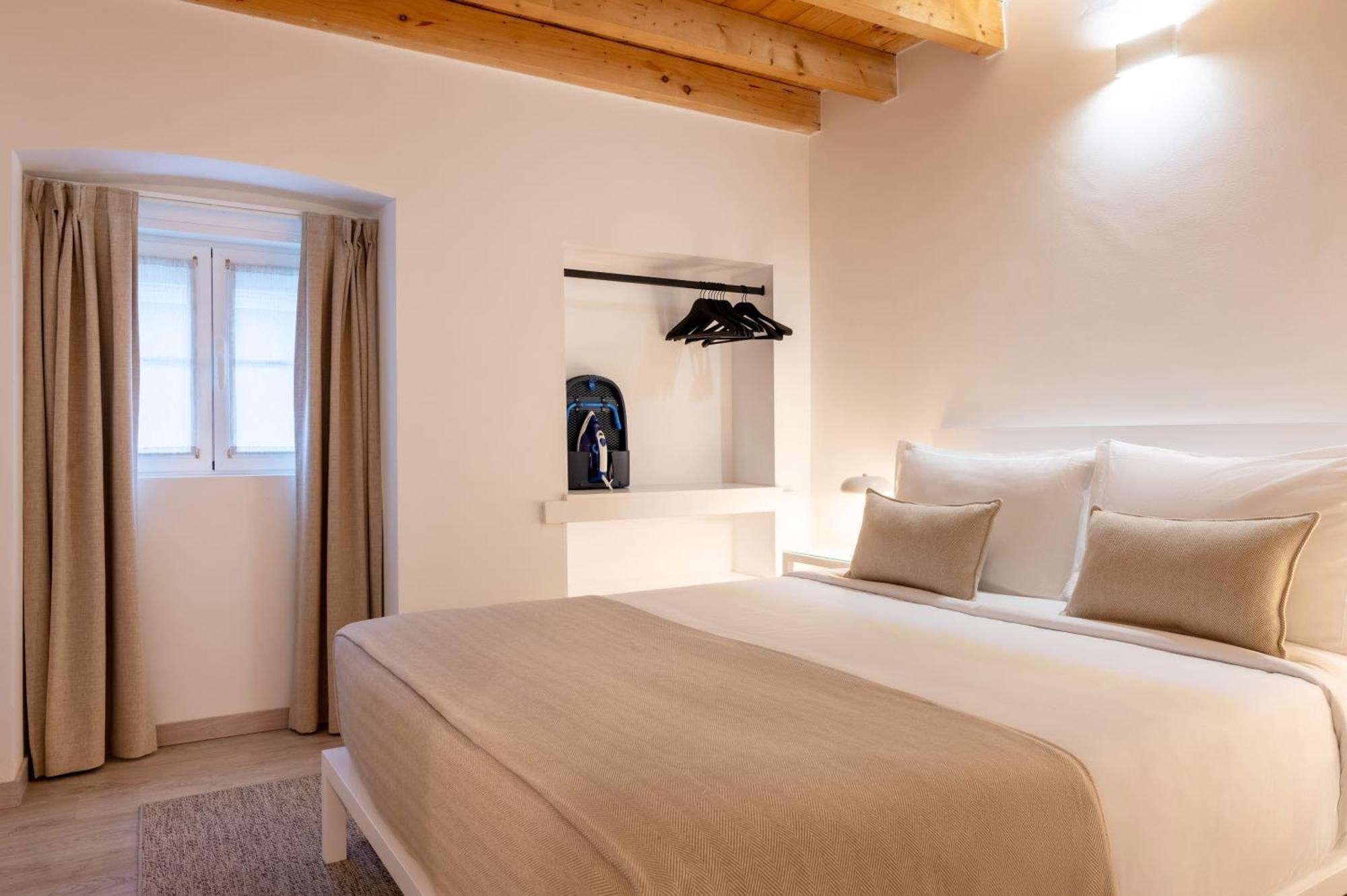Azinheira Suites Townhouse - Alojamento Turistico (Adults Only) エルヴァス エクステリア 写真