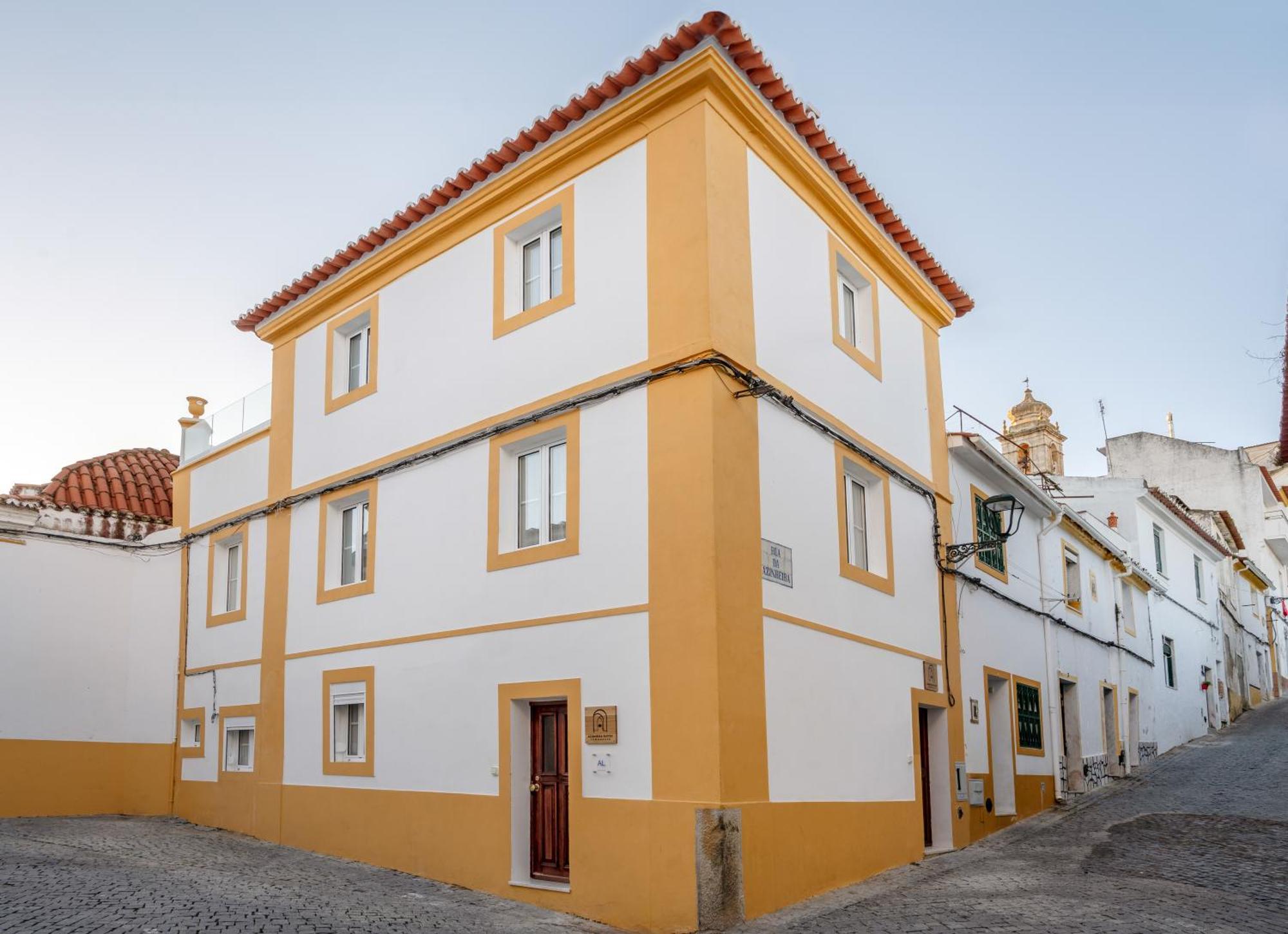 Azinheira Suites Townhouse - Alojamento Turistico (Adults Only) エルヴァス エクステリア 写真