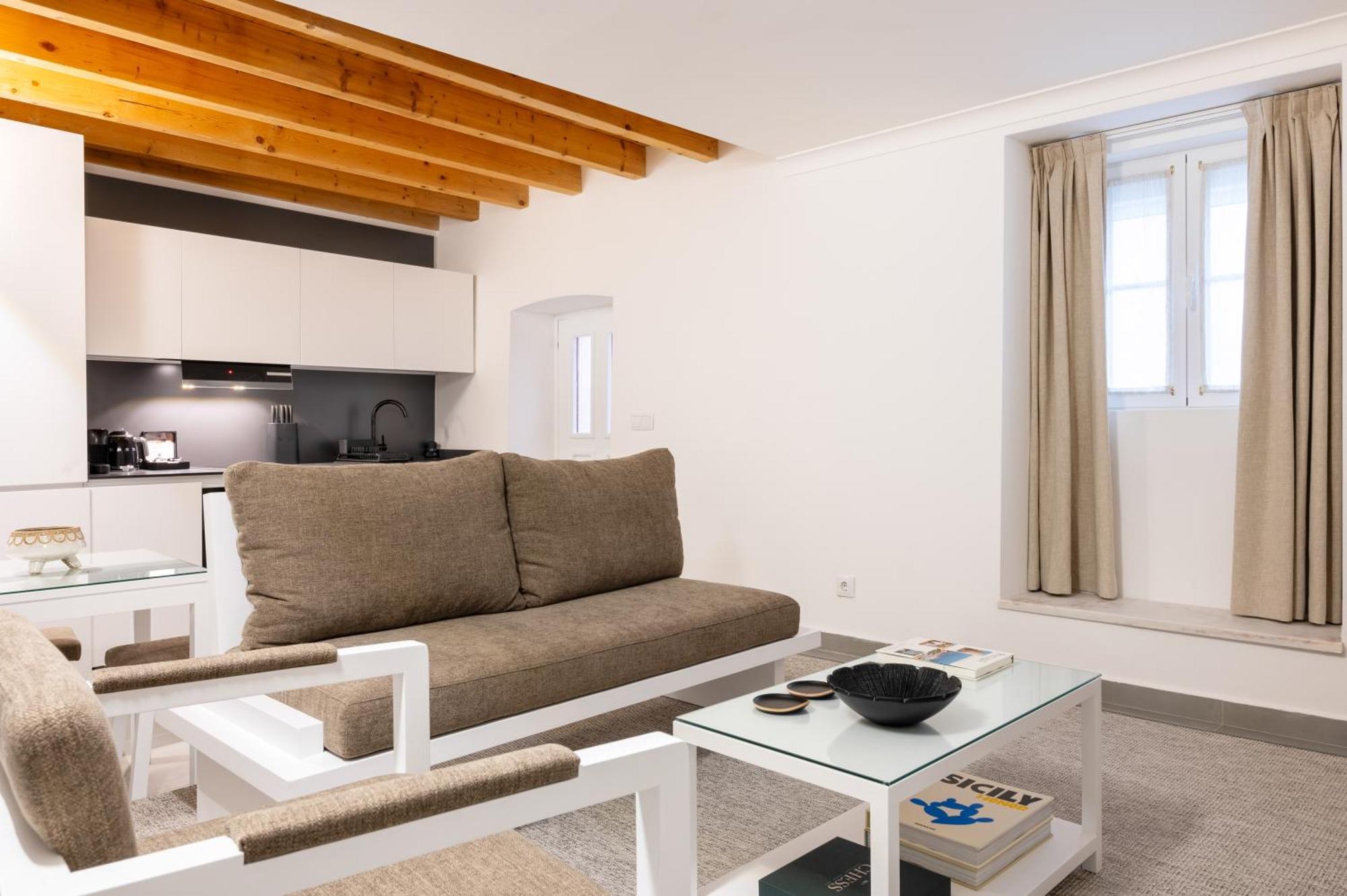 Azinheira Suites Townhouse - Alojamento Turistico (Adults Only) エルヴァス エクステリア 写真